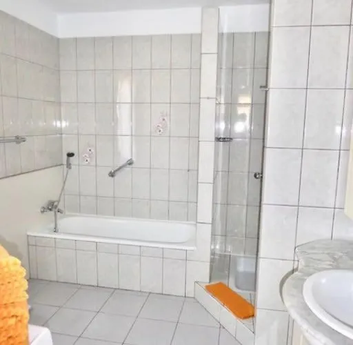 Dein Sunset View Und アパート